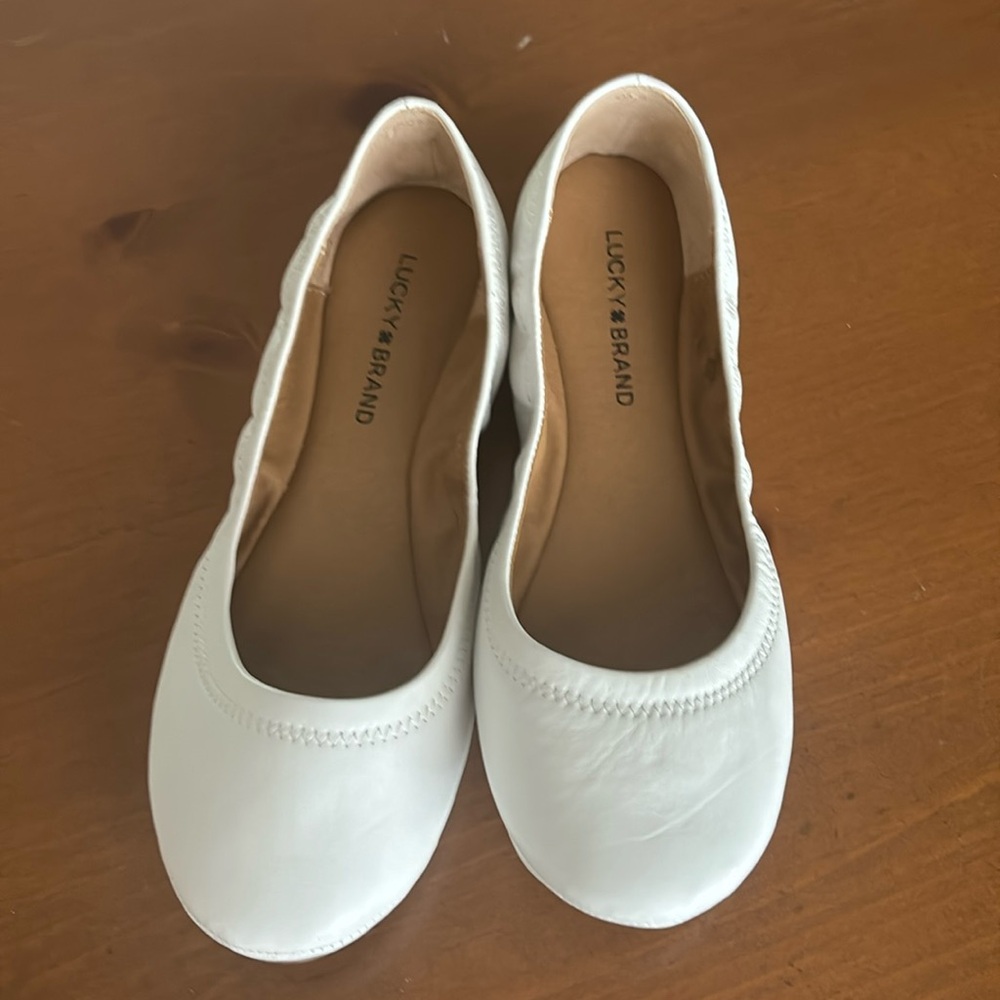 Lucky Brand White Ballet Flats